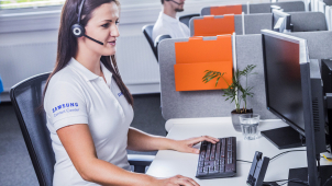 Samsung otevřel v Hradci nové moderní kontaktní centrum