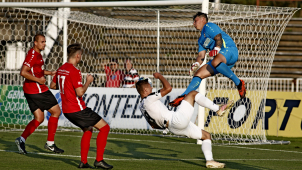 Hradec doma porazil Chrudim