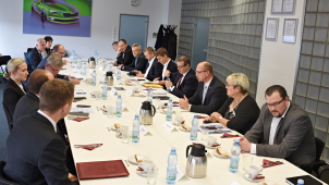 Ministr se seznámil v Kvasinách s projekty na rozvoj průmyslu