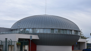 Návštěvníků hradecké hvězdárny neustále přibývá