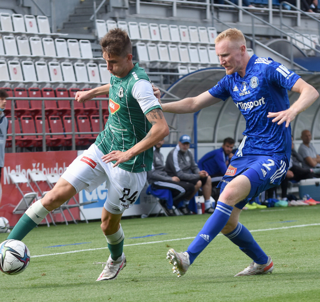 Trenéři dodatečně povolali sedm hráčů