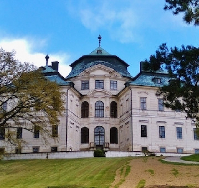 Na chlumeckém zámku probíhá výstava o Vilému Kinském