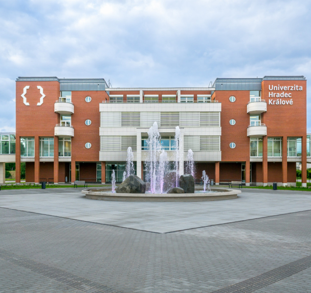 Univerzita Hradec Králové uspěla v mezinárodním hodnocení