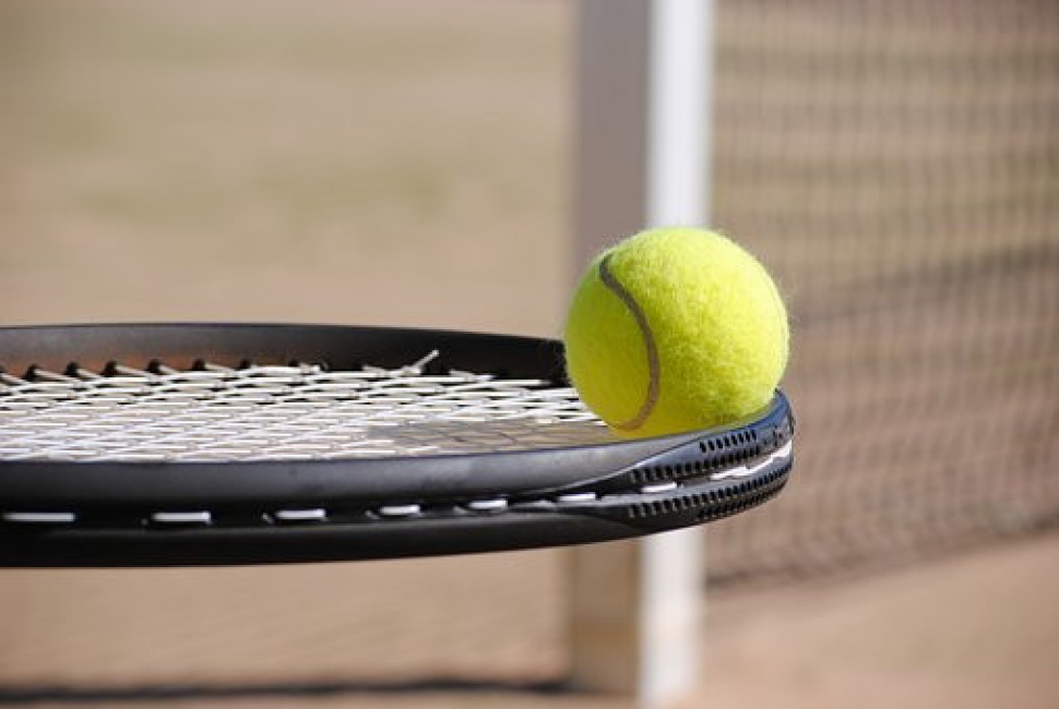 O víkendu se rozjedou tenisové soutěže smíšených družstev