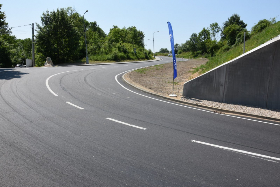 Ze Spů do Krčína řidiči jezdí po nové silnici za 48 milionů